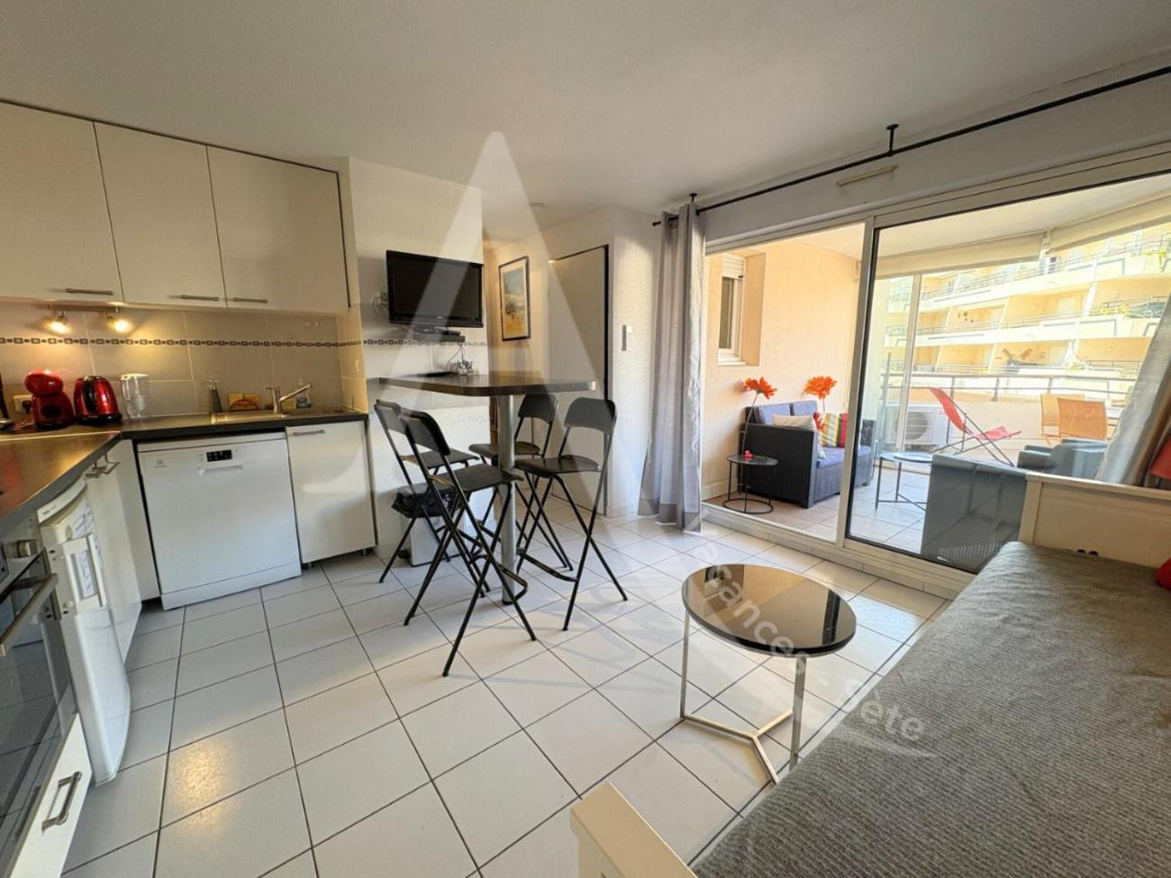 4 Pers, 1 Chambre, Plages Et Commerces A Pied Sète Extérieur photo